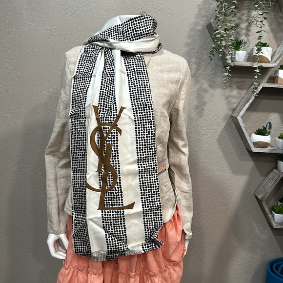 YSL Rare Frayed silk-twill scarf/wrap HUGE - Picture 4 of 15